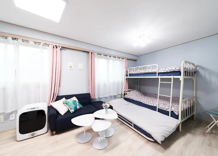 Sweet Stay At Joys 3
